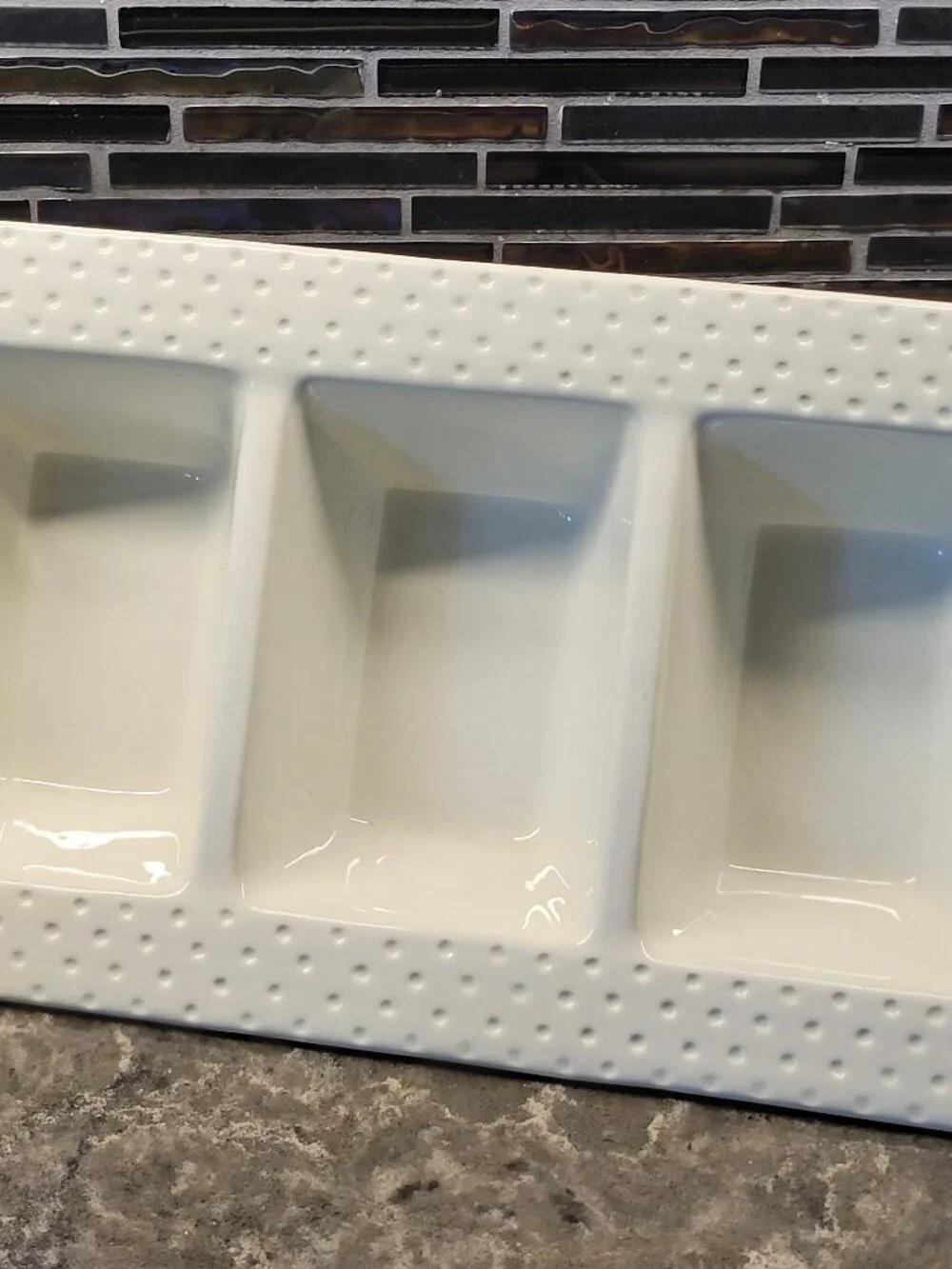NORA FLEMING SWISS DOT 3 SECTION CONDIMENT GARNISH SERVING DISH TRAY VINTAGE
